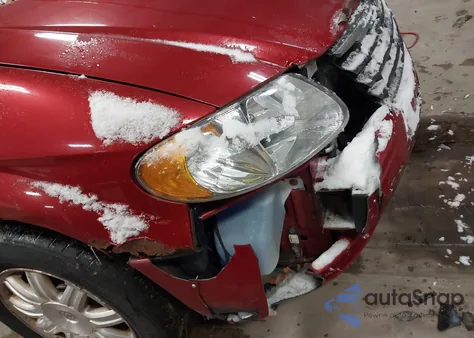 2006 Chrysler Town & Country Touring z USA, uszkodzony, nr VIN 2A4GP54L16R809821